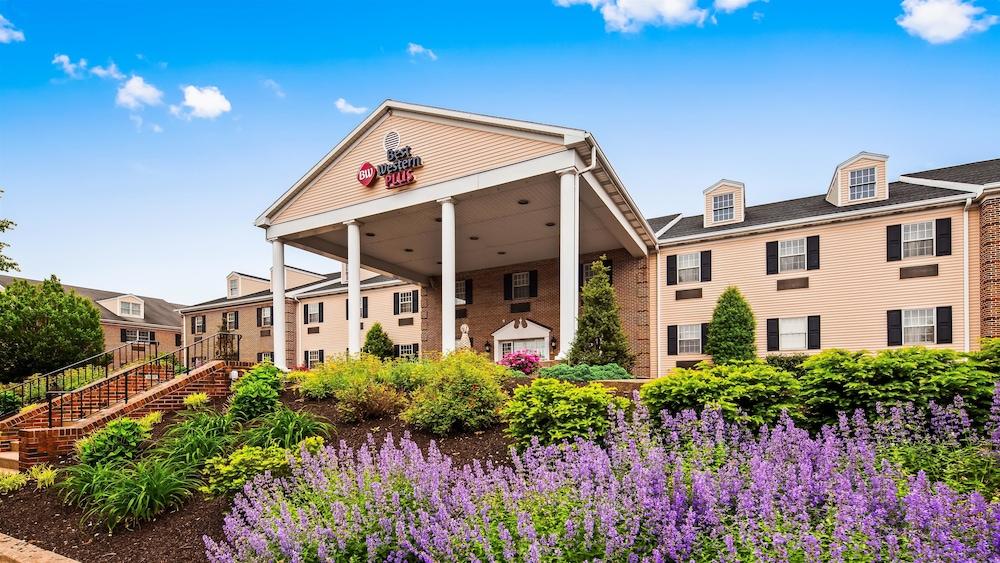 The At Lewisburg, Bw Signature Collection Hotel Lewisburg